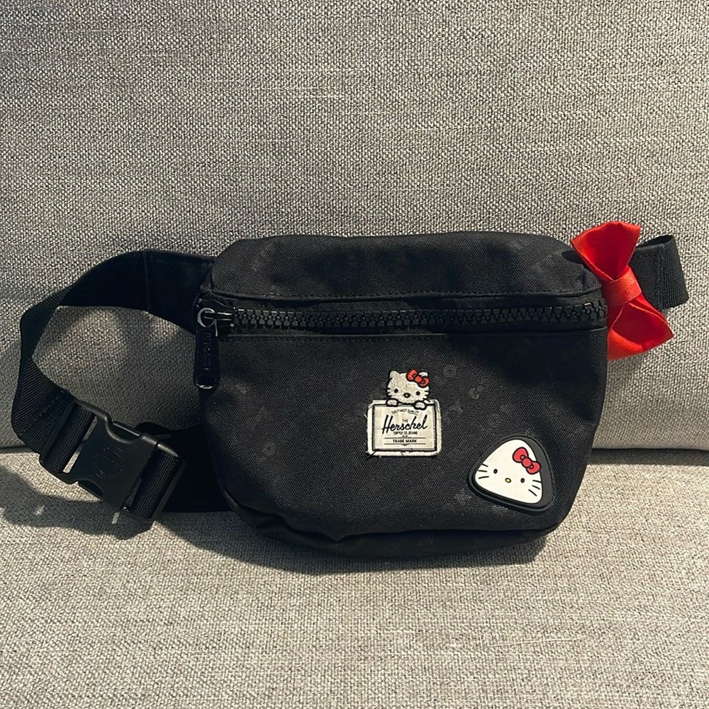 **SOLD Herschel Hello Kitty Belt Bag